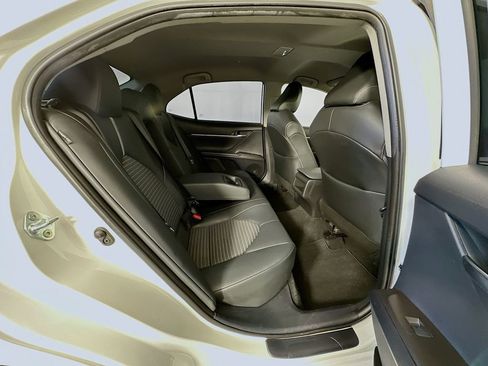 Certified 2022 Toyota Camry SE image 25