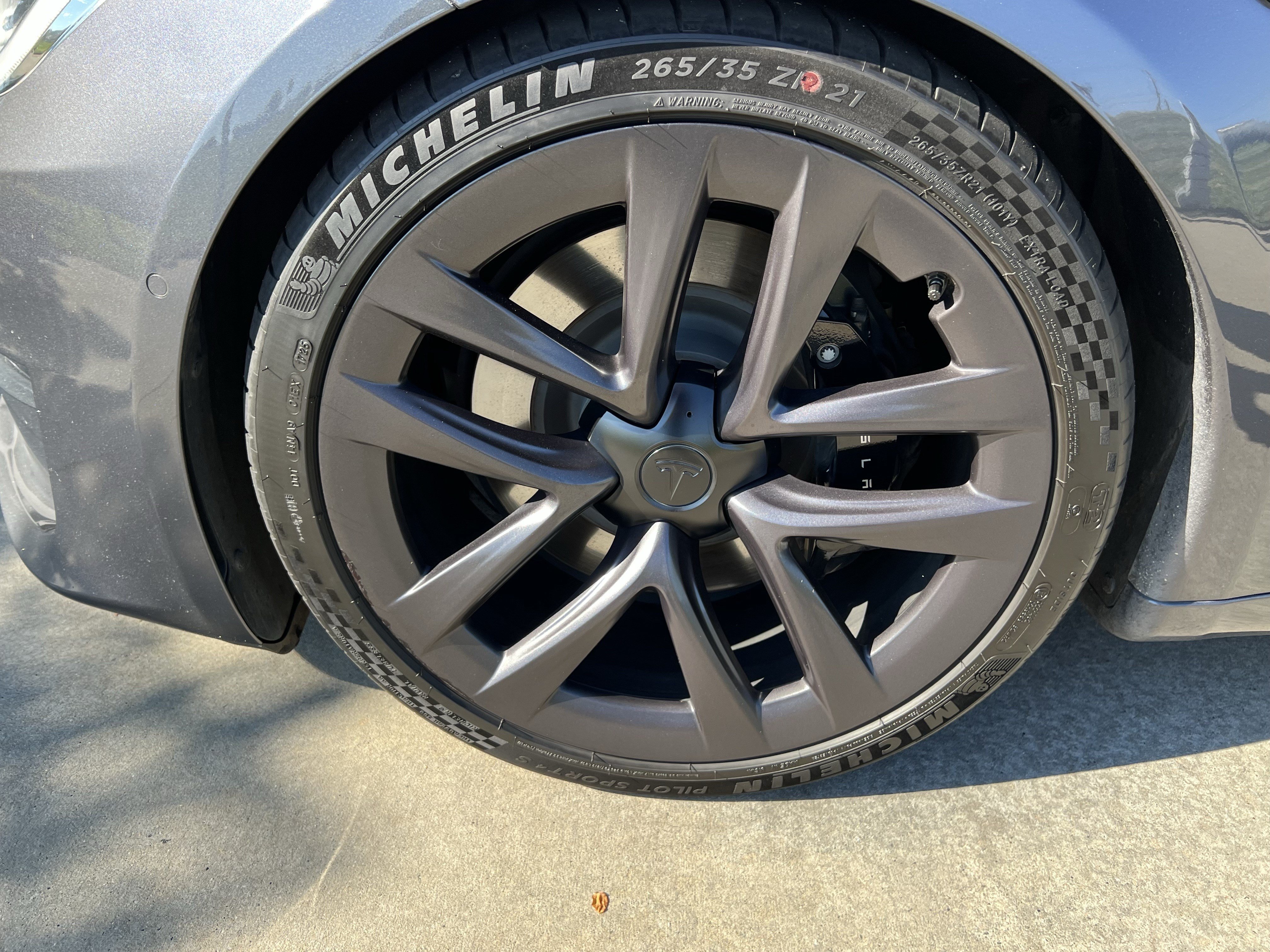 Used 2021 Tesla Model S Plaid AWD/4WD image 13
