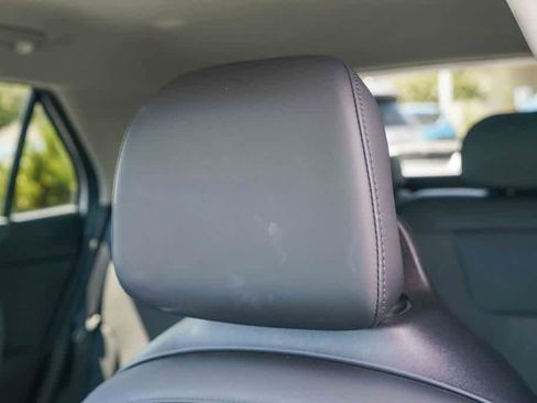 Certified 2023 Kia Niro EX FWD image 24
