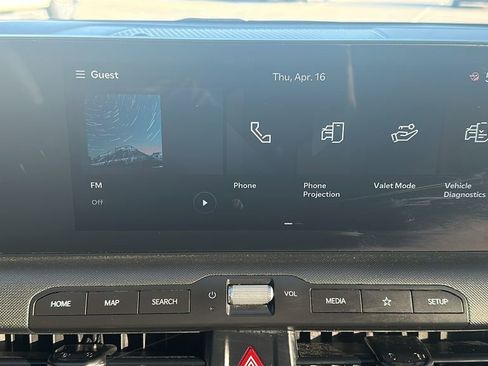 Used 2025 Kia K4 LXS image 23