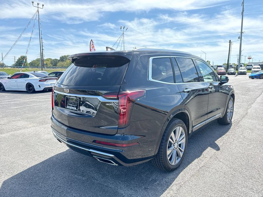 Used 2022 Cadillac XT6 Premium Luxury AWD/4WD image 13