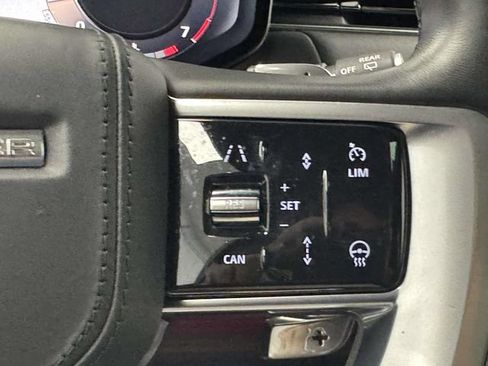 Used 2024 Land Rover Range Rover SE AWD/4WD image 32