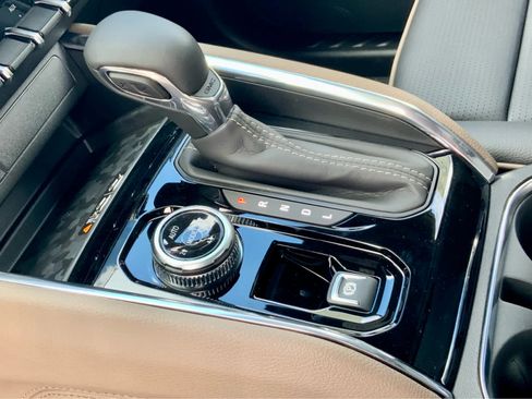 New 2026 GMC Canyon Denali image 47