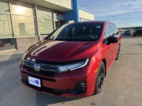 Certified 2025 Honda Odyssey Sport-L image 1