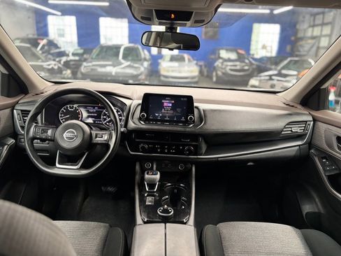 Used 2021 Nissan Rogue S AWD/4WD image 19