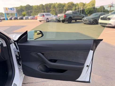 Used 2018 Tesla Model 3 Long Range RWD image 20