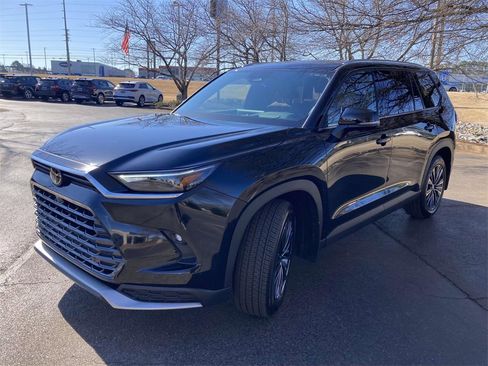 Used 2026 Toyota Grand Highlander AWD Hybrid image 5