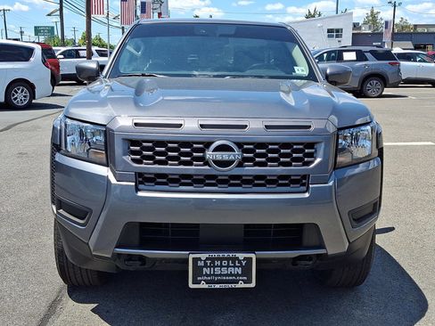 Certified 2025 Nissan Frontier SV AWD/4WD image 1
