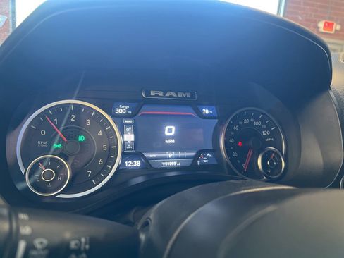 Used 2025 RAM 1500 Big Horn AWD/4WD image 27