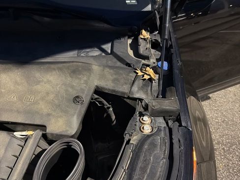 Used 2022 Land Rover Range Rover Evoque SE image 33