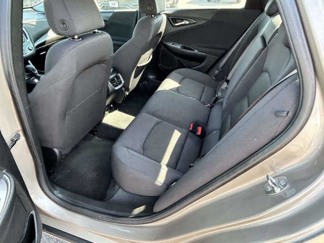 Used 2025 Chevrolet Malibu LT FWD image 29