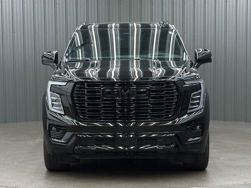 Used 2026 GMC Yukon Denali w/ Sun & Power Step Package AWD/4WD image 8