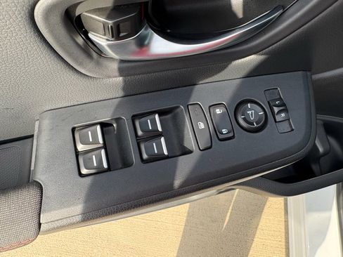 Certified 2023 Honda Pilot Sport image 11