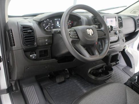 Used 2025 RAM ProMaster 2500 w/ Storage Group image 8