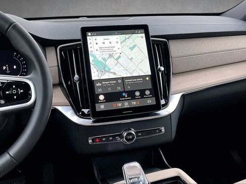 New 2026 Volvo XC90 B6 Plus w/ Protection Package Premier AWD/4WD image 6