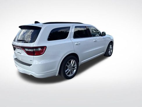 Used 2023 Dodge Durango GT RWD image 4