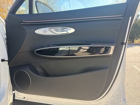 New 2026 Genesis GV70 2.5T image 31