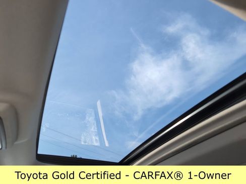 Used 2024 Toyota 4Runner Limited image 25