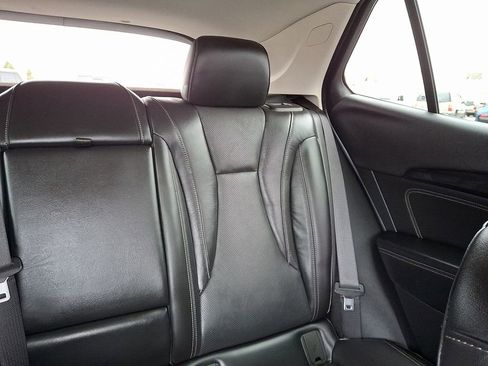 Used 2021 Buick Envision Essence w/ Sport Touring Package image 21