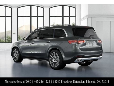 New 2026 Mercedes-Benz GLS 580 4MATIC image 29