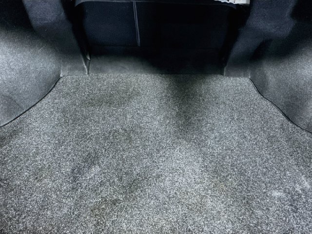 Used 2018 Toyota Camry LE FWD image 31