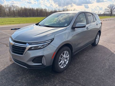 Used 2024 Chevrolet Equinox LT image 16