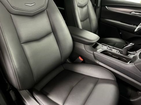 Certified 2022 Cadillac XT5 Luxury FWD image 27