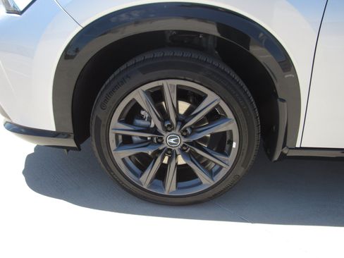 Certified 2025 Acura ADX A-Spec FWD image 3