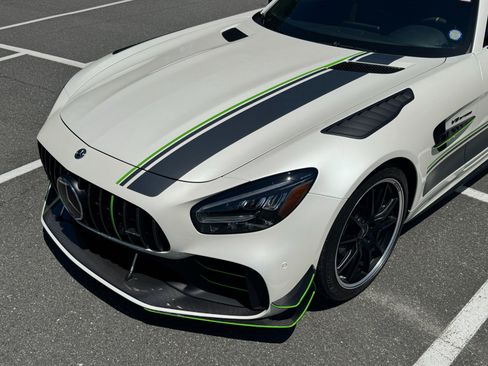 Used 2020 Mercedes-Benz AMG GT R image 21