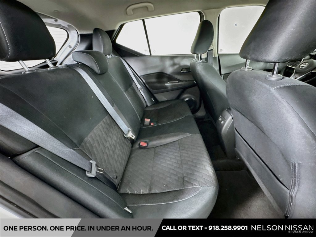 Used 2024 Nissan Kicks SV FWD image 24