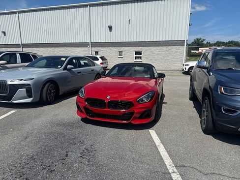 Used 2024 BMW Z4 sDrive30i w/ Premium Package RWD image 4