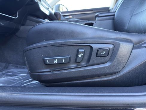 Used 2013 Lexus ES 350 w/ Luxury Pkg FWD image 24
