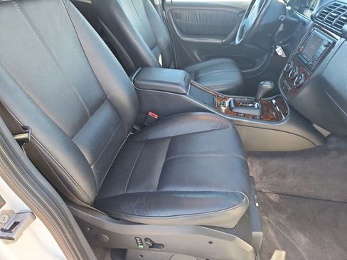 Used 2002 Mercedes-Benz ML 320 4MATIC image 21