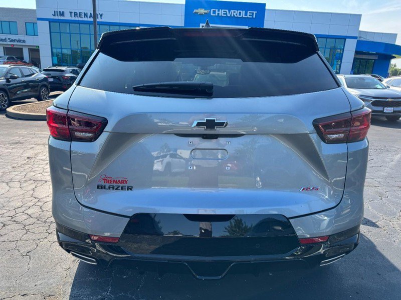 New 2026 Chevrolet Blazer RS w/ Driver Confidence II Package FWD image 4