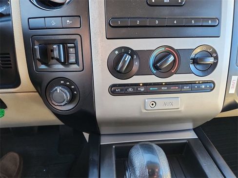 Used 2015 Ford Expedition EL XL image 16