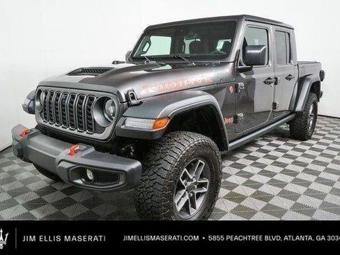 Used 2025 Jeep Gladiator Mojave w/ Convenience Group AWD/4WD image 1
