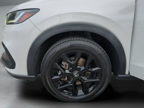Used 2024 Honda HR-V Sport image 32