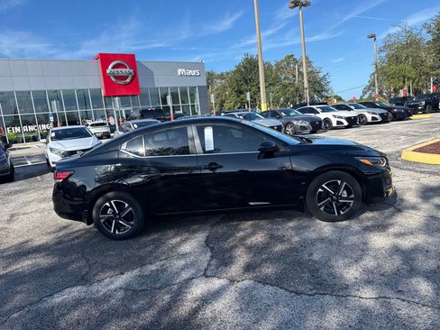 Certified 2025 Nissan Sentra SV w/ All-Weather Package image 4