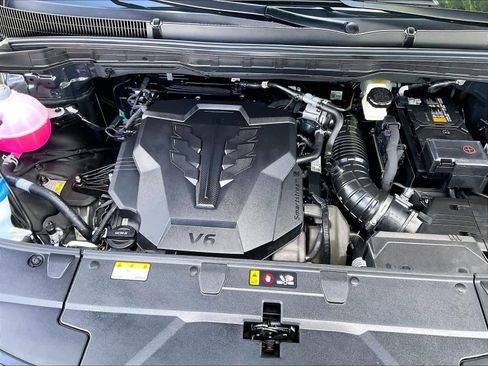 Used 2026 Kia Carnival SX Prestige FWD image 13