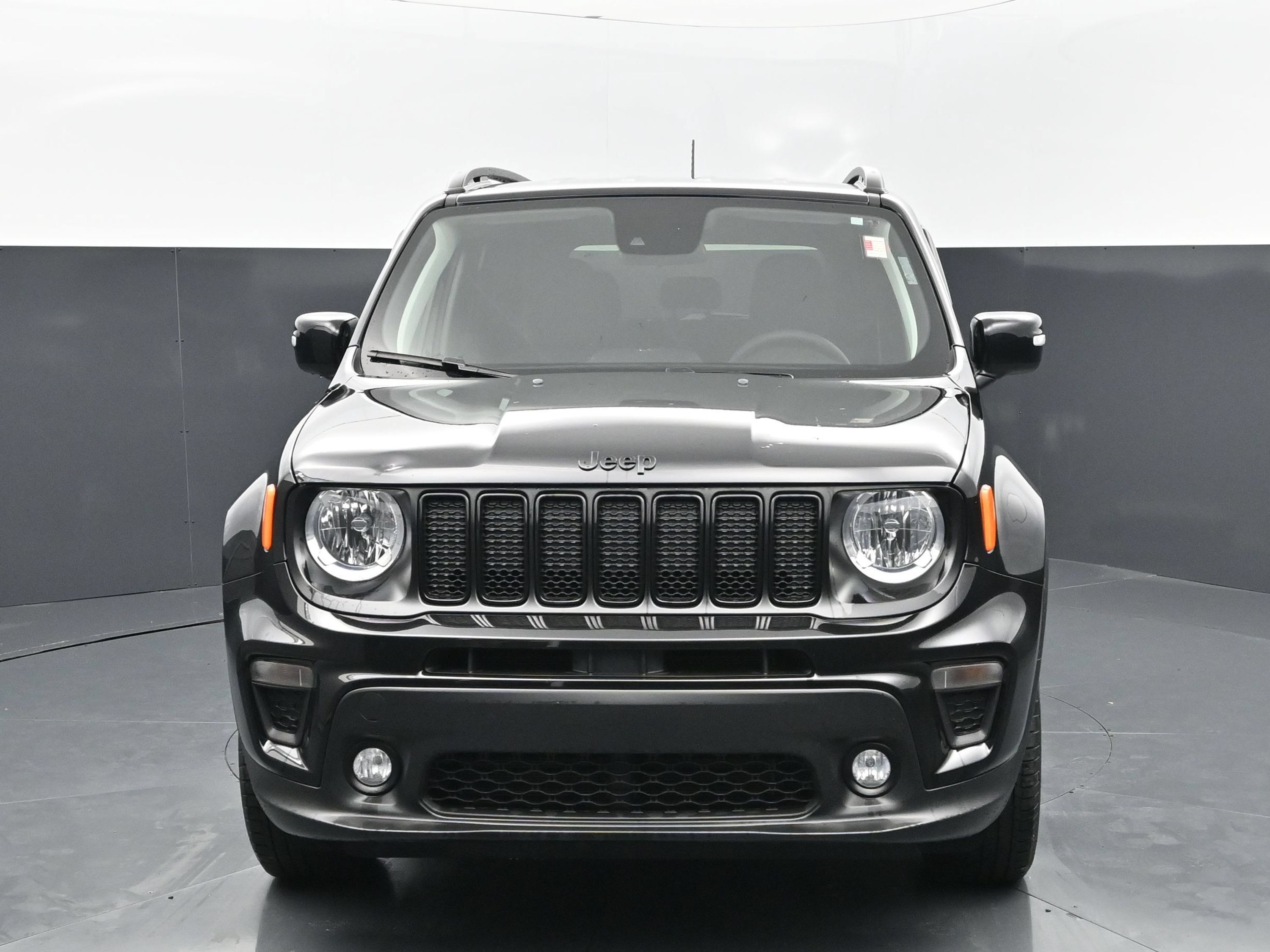 Used 2023 Jeep Renegade Altitude AWD/4WD image 8