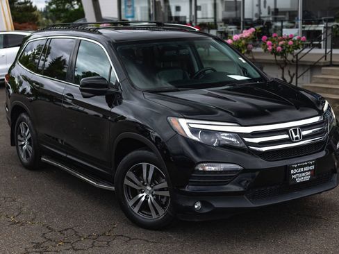 Used 2017 Honda Pilot EX-L image 2