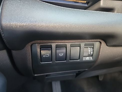 Used 2023 Subaru Ascent Touring image 43