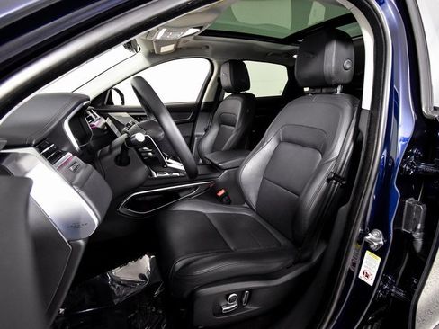 Used 2022 Jaguar F-PACE S image 4