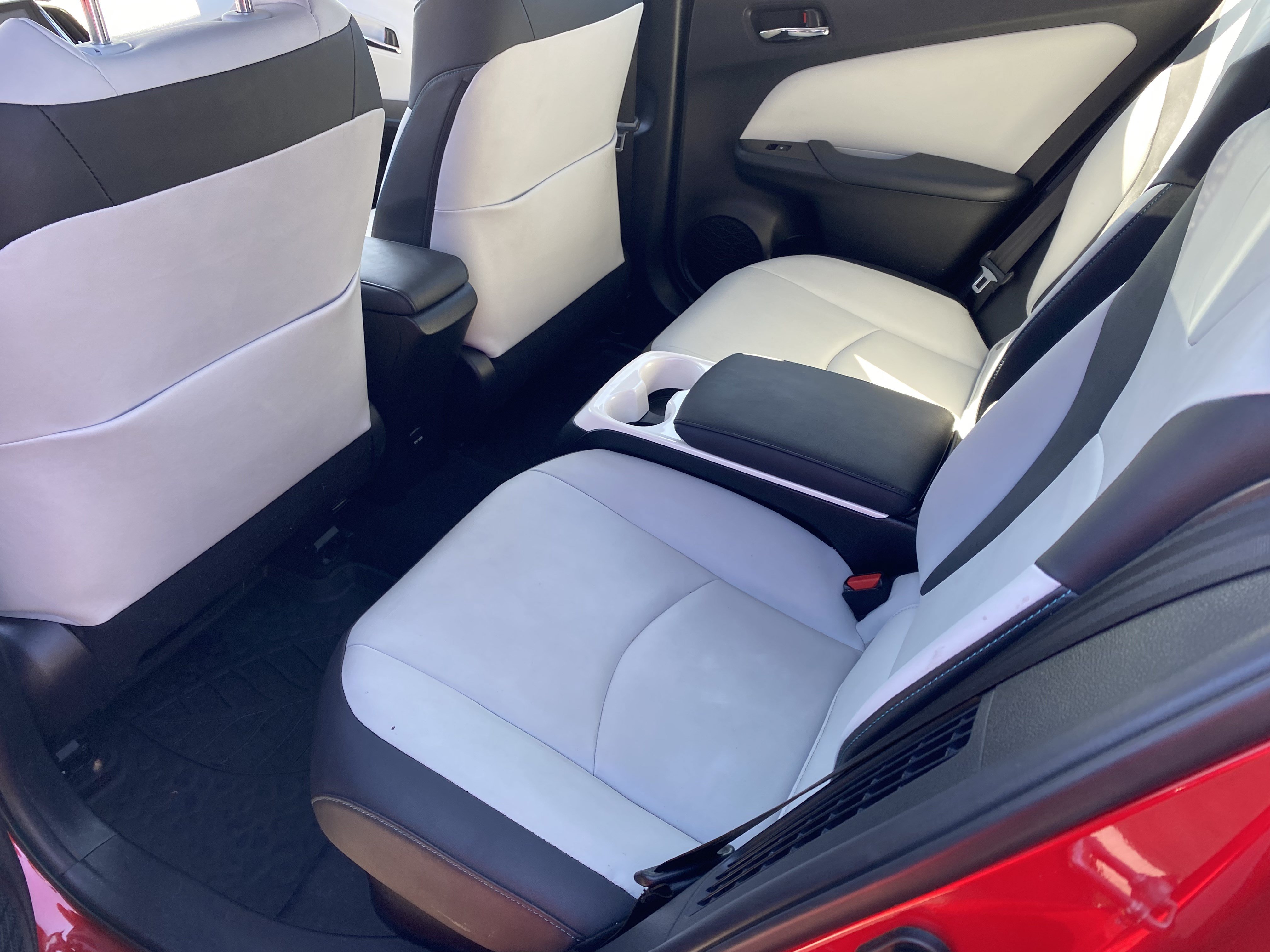 Used 2017 Toyota Prius Prime Advanced FWD image 14