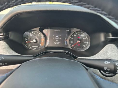 Used 2022 Jeep Compass Latitude w/ Convenience Group AWD/4WD image 16