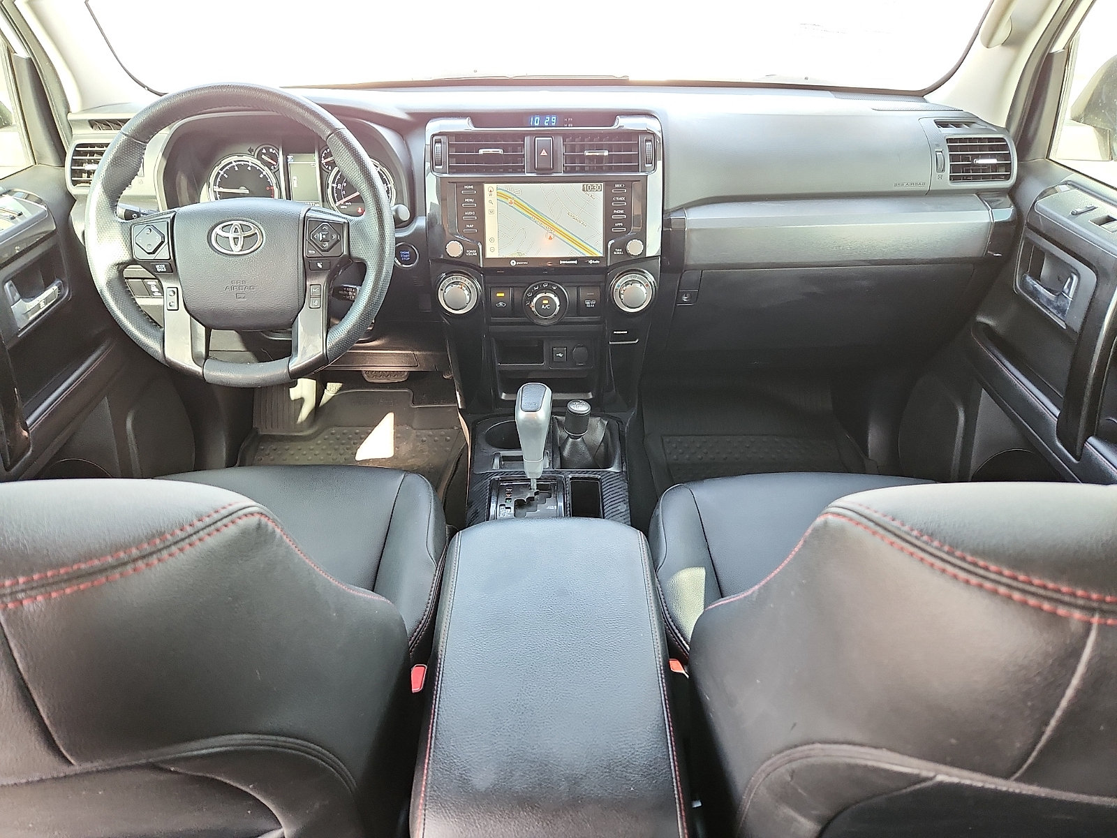 Used 2021 Toyota 4Runner TRD Off-Road Premium w/ Moonroof Package AWD/4WD image 10