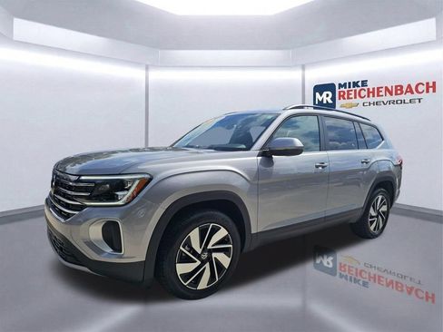 Used 2026 Volkswagen Atlas SE FWD image 7
