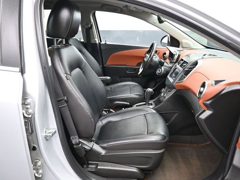Used 2015 Chevrolet Sonic LTZ image 38
