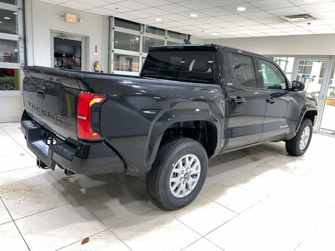 New 2026 Toyota Tacoma SR5 image 8