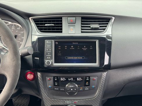 Used 2019 Nissan Sentra NISMO image 23